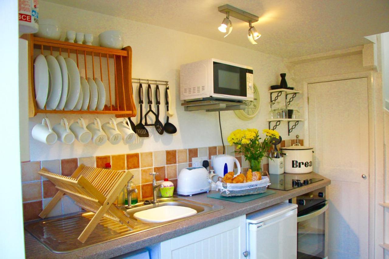 Romantic Flint Cottage On The Suffolk Coast Saxmundham Eksteriør bilde